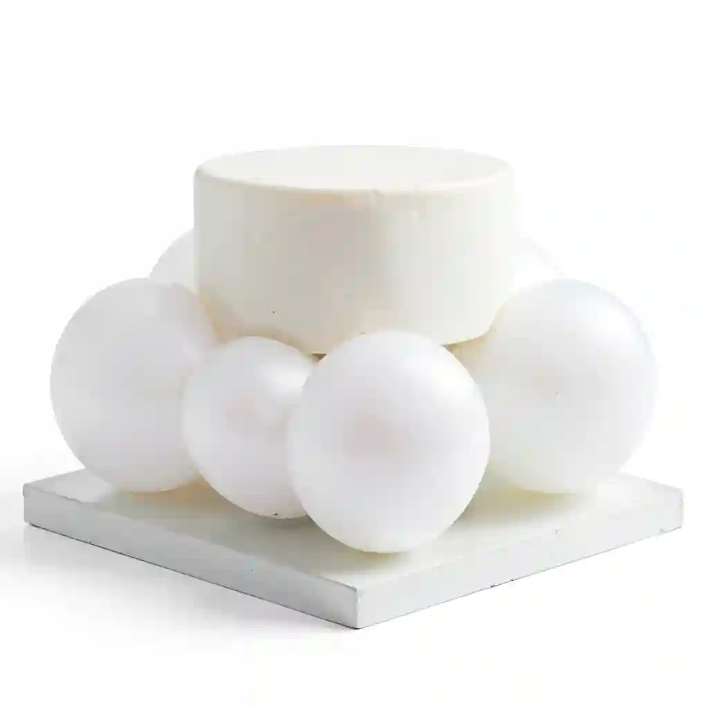 Cake_Surrounded_By_Balloons_Form