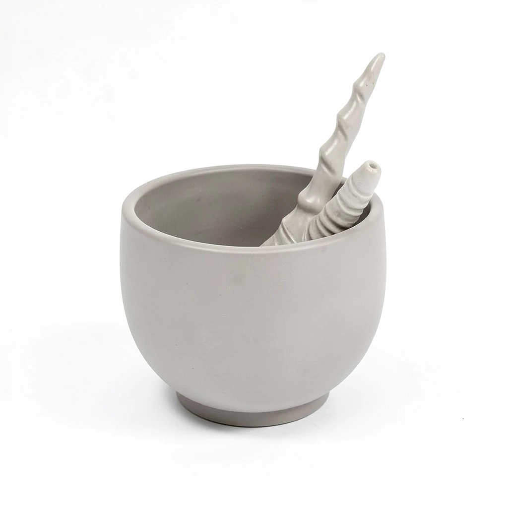 Narwhal_Tusk_Planter