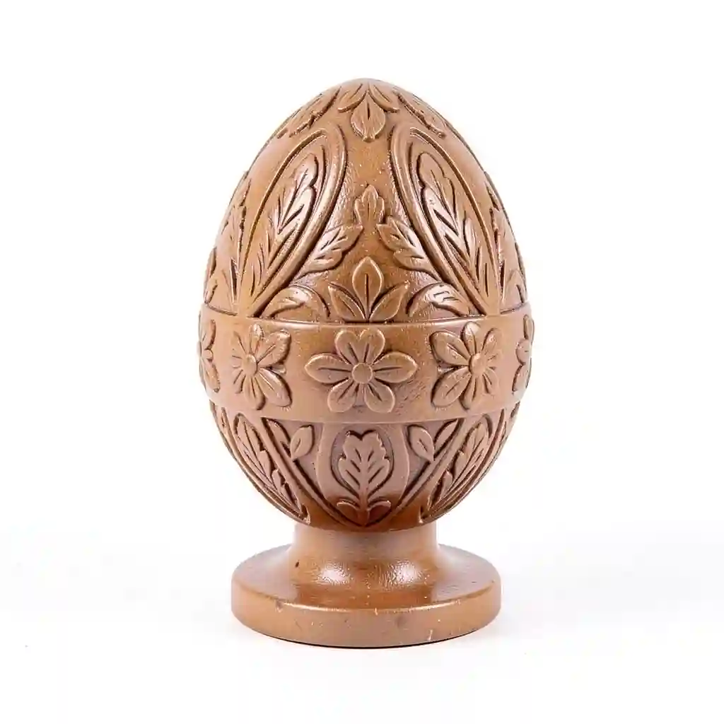 Carved_Pattern_Easter_Egg