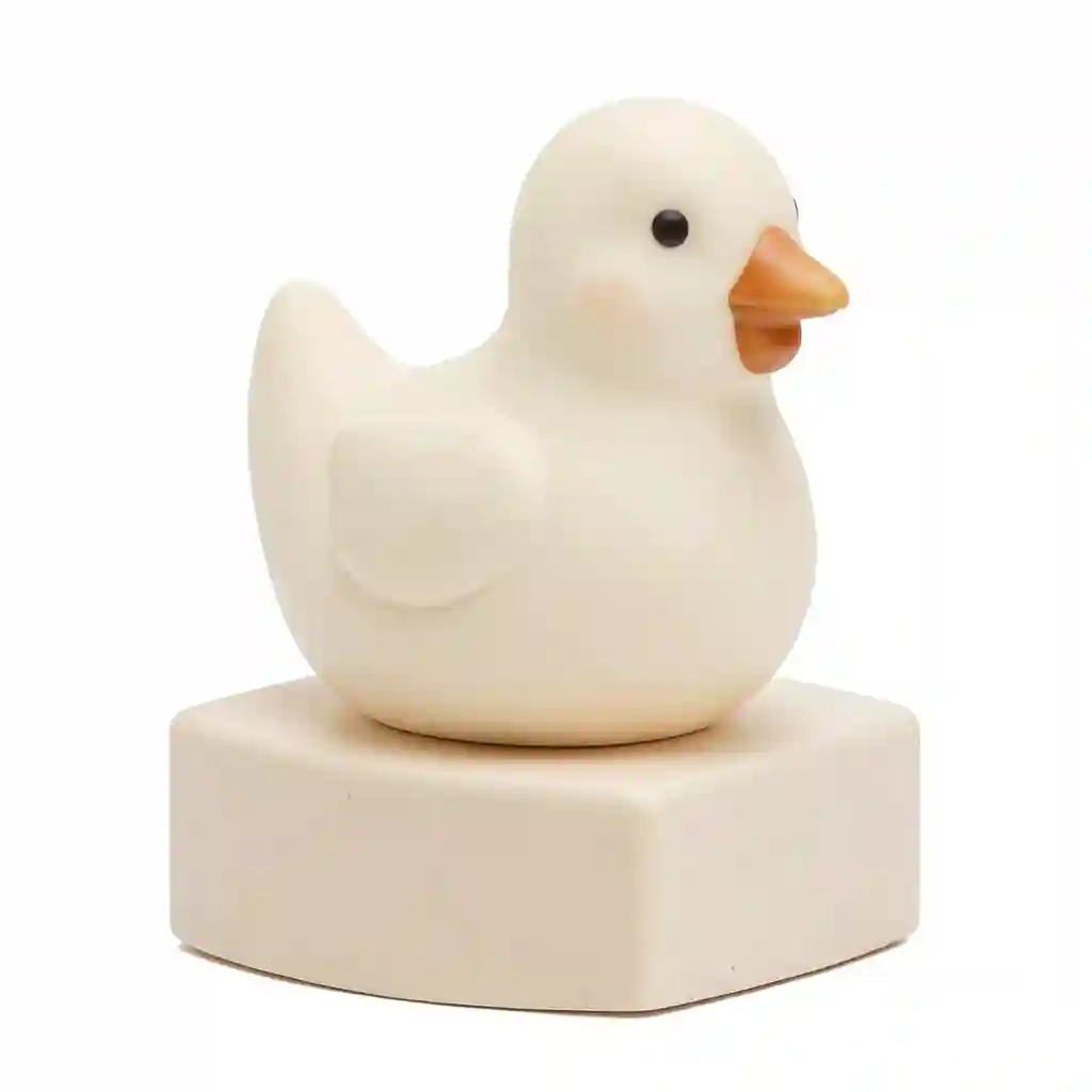 Chick_Minimal_Sculpture_002.webp