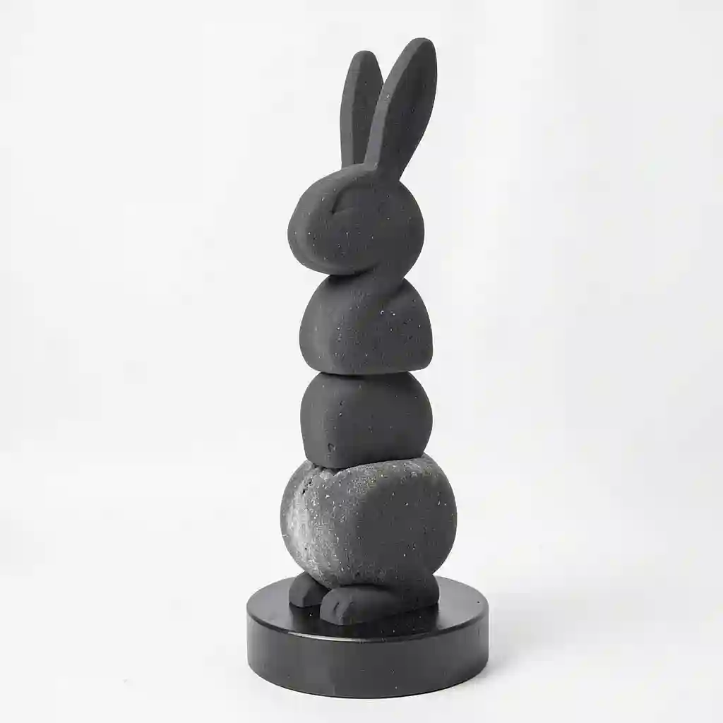 Standing_Bunny_Totem_002.webp