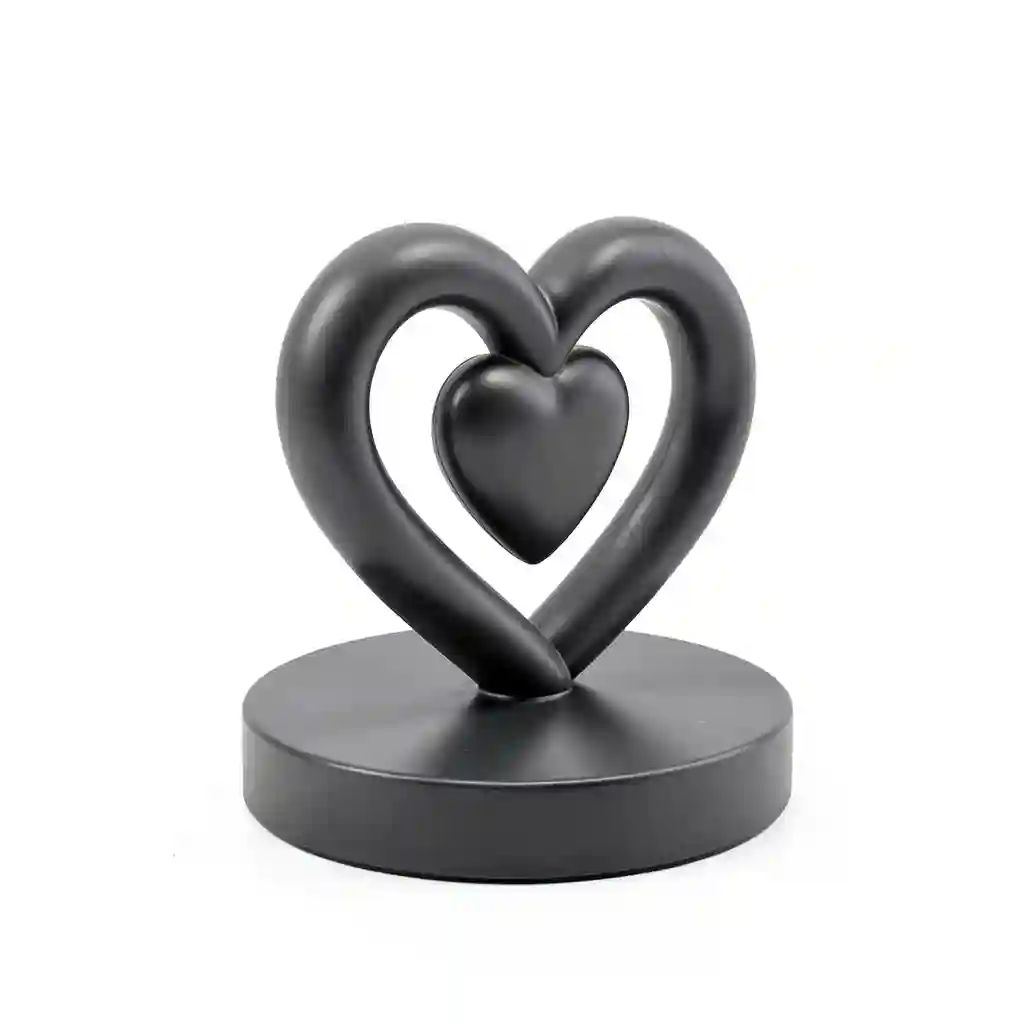 Linked_Rings_With_Heart_Form