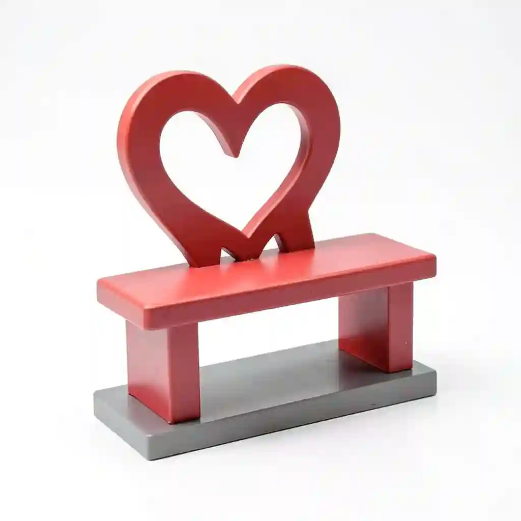 Love_Bench_Miniature_Form